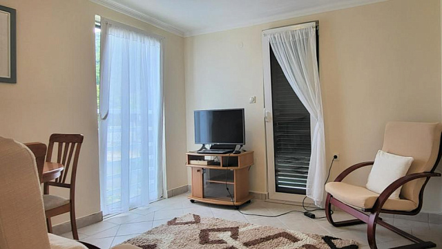 Atemberaubende Villa mit Pool und Panoramablick auf die Bucht — photo 4